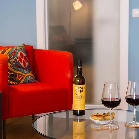 Altido Urban 1-bed Flat With Workspace, Moments From Avenida Da Liberdade Lisboa